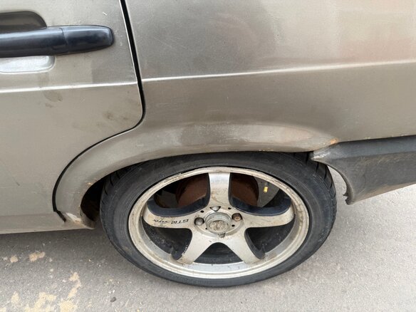 2002 Lada (ВАЗ) 21093i, серебристый, 150000 рублей - вид 7