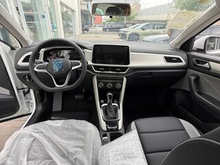 2026 Volkswagen T-Roc I (China Market) Рестайлинг, белый, 1880000 рублей, вид 3