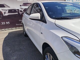 2022 Toyota Vios III Рестайлинг, белый, 1350000 рублей, вид 4