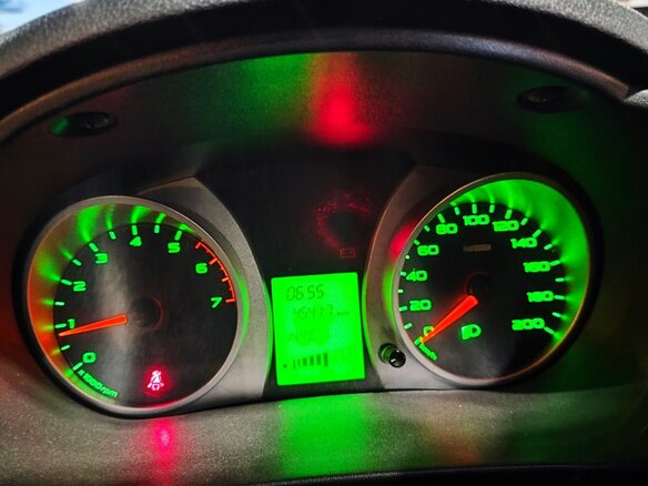 2013 Lada (ВАЗ) Granta I, белый, 450000 рублей - вид 5