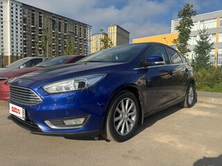 2017 Ford Focus III Рестайлинг, синий, 1350000 рублей, вид 1