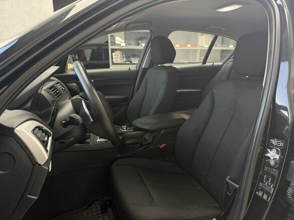 2012 BMW 1 серии 116i II (F20/F21), чёрный, 900000 рублей - вид 7