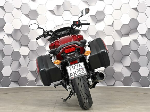 2013 Honda CTX 700, красный - вид 5