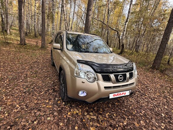 2011 Nissan X-Trail II Рестайлинг, золотистый, 1150000 рублей - вид 9
