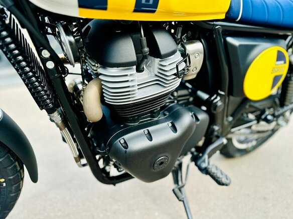 2026 Royal Enfield Bear 650, жёлтый - вид 11