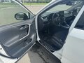 2020 Toyota RAV4 V (XA50), белый, 3400000 рублей - вид 4