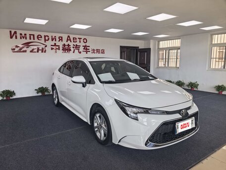 2021 Toyota Corolla XII (E210), белый, 1325000 рублей, вид 1
