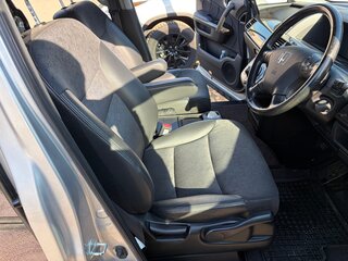 2010 Honda Elysion I Рестайлинг, серебристый, 1300000 рублей, вид 5