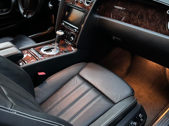 2011 Bentley Continental Flying Spur, чёрный, 3000000 рублей - вид 18