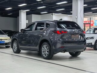 2025 Mazda CX-5 II Рестайлинг, серебристый, 2100000 рублей, вид 5