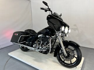2015 Harley-Davidson Street Glide, чёрный, 899000 рублей, вид 5