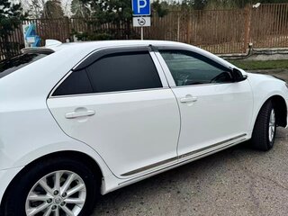 2013 Toyota Camry VII (XV50), белый, 1600000 рублей, вид 3