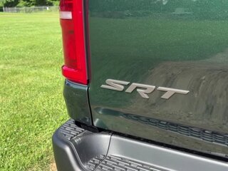 2026 Ram 1500 TRX SRT V Рестайлинг, зелёный, 15000000 рублей, вид 5