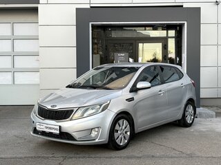 2014 Kia Rio 4-speed III, серебристый, 659000 рублей, вид 1