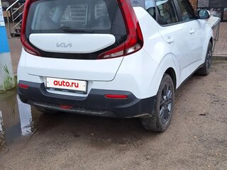 2022 Kia Soul III, белый, 2050000 рублей, вид 4