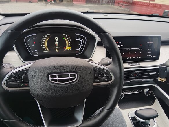 2023 Geely Coolray I, серый, 1690000 рублей - вид 7