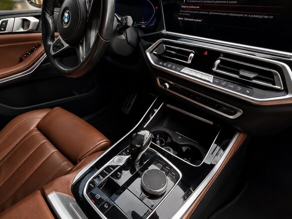 2019 BMW X5 30d IV (G05/G18), чёрный, 5970000 рублей - вид 4