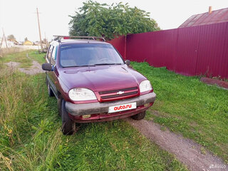 2005 Chevrolet Niva I, красный, 235000 рублей, вид 1