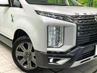 2023 Mitsubishi Delica D:5 I Рестайлинг, белый, 2980200 рублей, вид 5