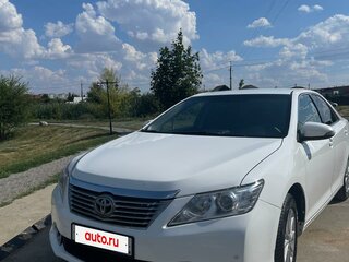 2013 Toyota Camry VII (XV50), белый, 1100000 рублей, вид 1