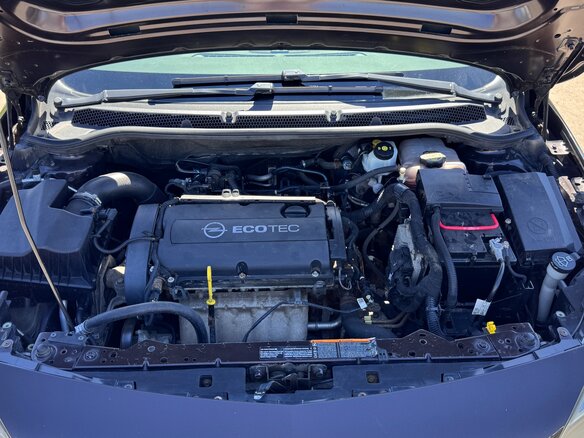2013 Opel Astra J Рестайлинг, коричневый, 720000 рублей - вид 13