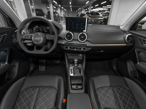 2026 Audi Q2 L 35 TFSI I Рестайлинг, серый, 3690000 рублей - вид 7