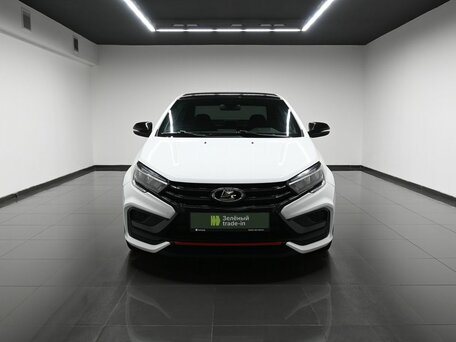 2023 Lada (ВАЗ) Vesta Sportline I Рестайлинг (NG), белый, 1445000 рублей, вид 3