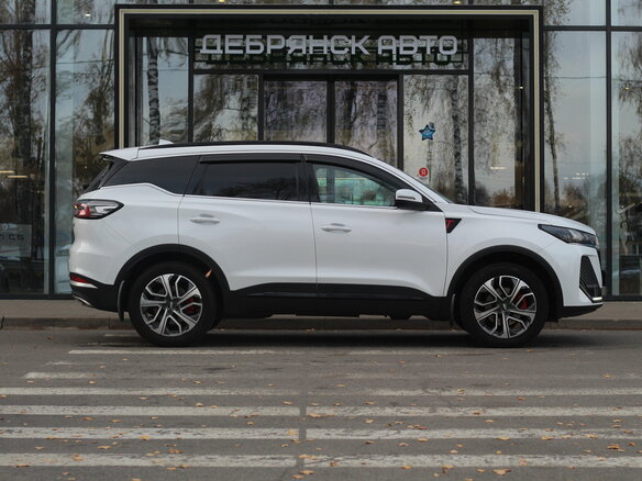 2025 Chery Tiggo 7 Pro Max I Рестайлинг, белый, 1995000 рублей - вид 3
