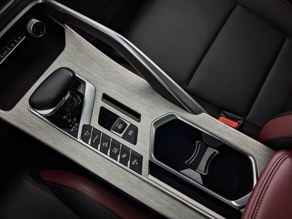 2023 Geely Coolray I, серый, 1550000 рублей - вид 20