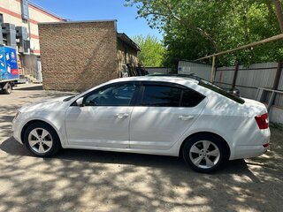 2014 Skoda Octavia III (A7), белый, 1190000 рублей, вид 3