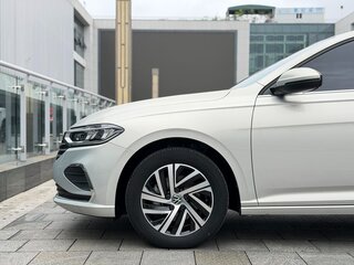2023 Volkswagen Lavida III Рестайлинг, белый, 1120000 рублей, вид 3