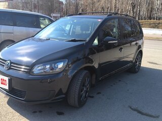 2015 Volkswagen Touran I Рестайлинг 2, чёрный, 1250000 рублей, вид 1