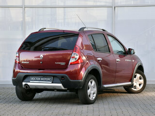 2013 Renault Sandero Stepway I, красный, 780000 рублей, вид 2