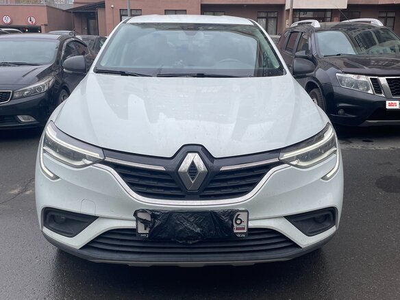 2021 Renault Arkana I, белый, 1800000 рублей