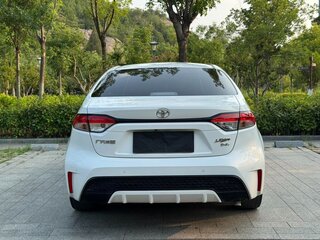 2022 Toyota Levin XII (E210) Рестайлинг, белый, 1070000 рублей, вид 5