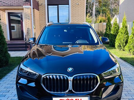 2021 BMW X1 18i sDrive II (F48) Рестайлинг, чёрный, 2390000 рублей, вид 2