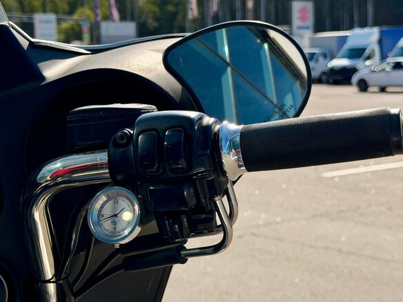 2003 Harley-Davidson Electra Glide, серебристый, 690000 рублей - вид 18