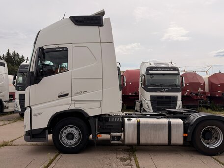 2022 Volvo FH, белый, 13500000 рублей, вид 4