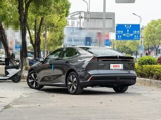 2026 Changan Deepal SL03, серый, 4250206 рублей, вид 5