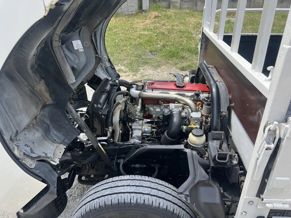 2004 Toyota Dyna, белый, 1450000 рублей - вид 17
