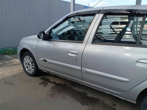 2007 Renault Symbol I Рестайлинг 2, серый, 430000 рублей - вид 5