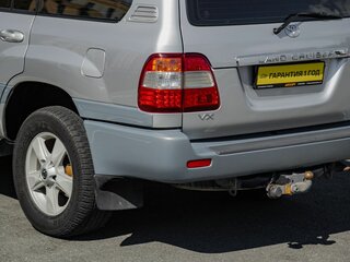 2007 Toyota Land Cruiser 100 Series Рестайлинг 2, серебристый, 2250000 рублей, вид 4
