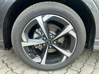 2026 Audi Q3 TFSI III (FJ), серый, 3790000 рублей, вид 4