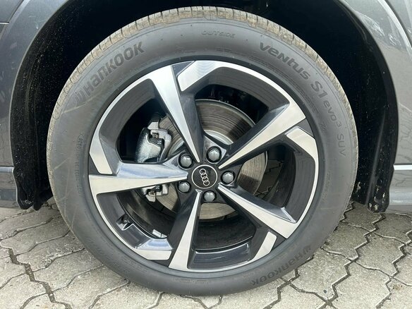 2026 Audi Q3 TFSI III (FJ), серый - вид 3