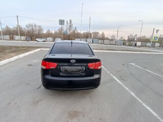 2009 Kia Cerato 4-speed II, чёрный, 670000 рублей, вид 4