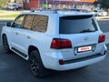 2010 Lexus LX 570 III, белый, 2590000 рублей - вид 5