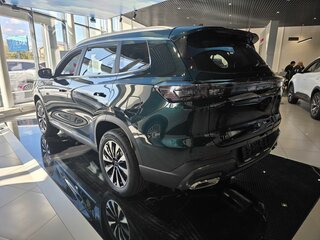 2026 Tenet T8, зелёный, 3190000 рублей, вид 5