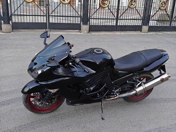 2007 Kawasaki ZZR 1400, чёрный, 620000 рублей - вид 3