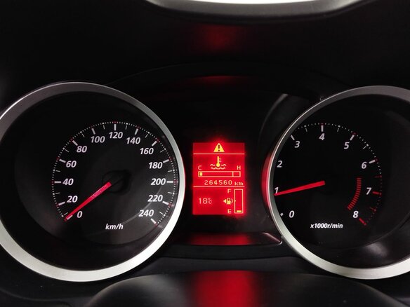 2010 Mitsubishi Lancer X, чёрный, 750000 рублей - вид 12