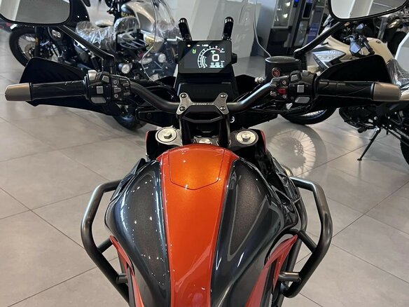 2026 Zontes 350-T, оранжевый - вид 17